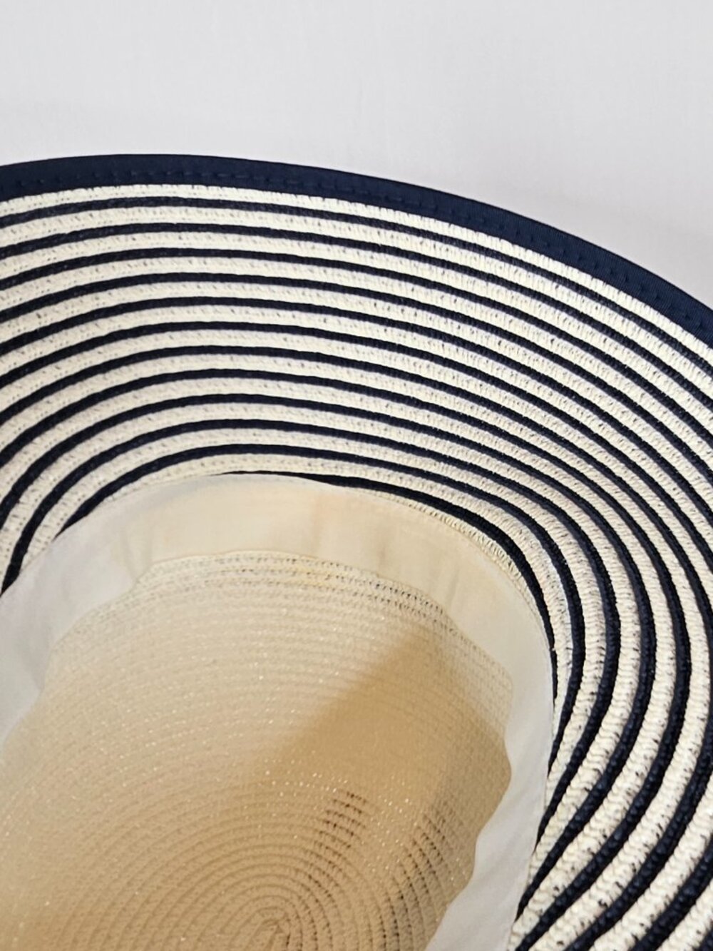 Packable Wide Brim Sun Hat | Navy Bow | Beach Resort Cruise | Adjustable - Picture 16 of 16